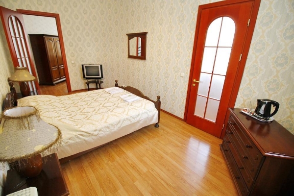 Hotel Irmeni (Meria)